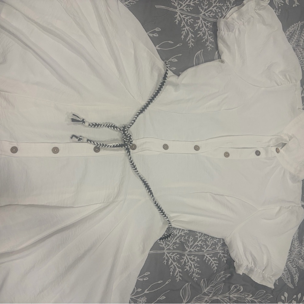 Elegant White Button-Up Women's Top